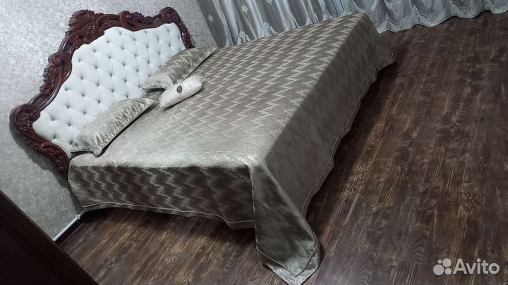 Покрывало на кровать