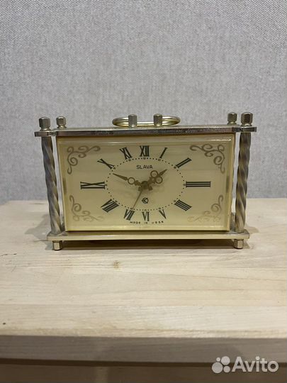 Будильник-часы Slava СССР