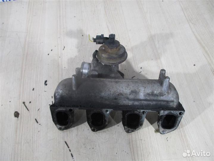 Клапан рециркуляции выхлопных газов Ford Transit