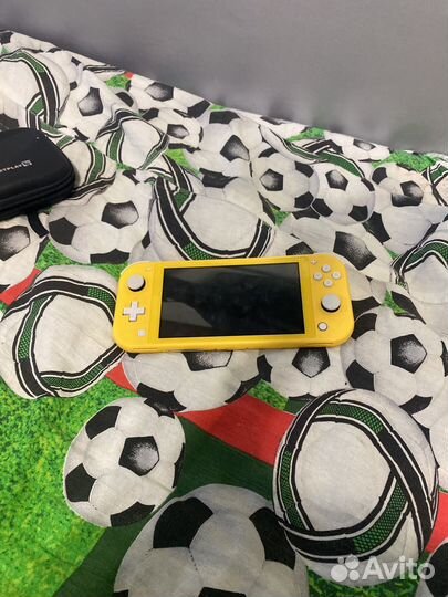 Нинтендо свитч lite