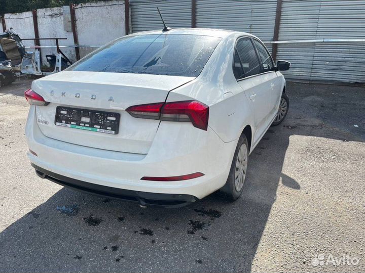 Автомобиль на запчасти Skoda Rapid 1.6 MPI MT