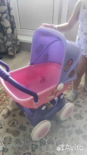 Коляска для кукол