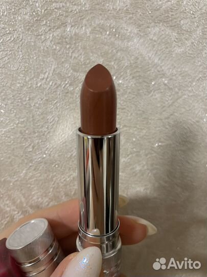 Clinique помады