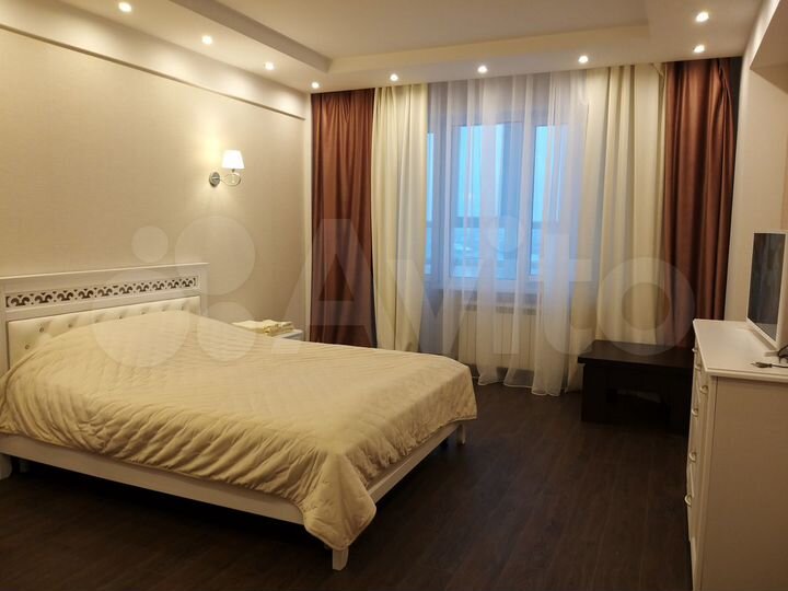 1-к. квартира, 57 м², 13/20 эт.