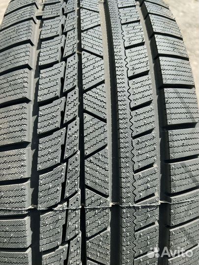 Sunwide Snowide 235/45 R17 118H