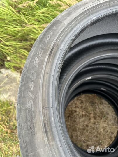 Pirelli P Zero 255/40 R21 102V