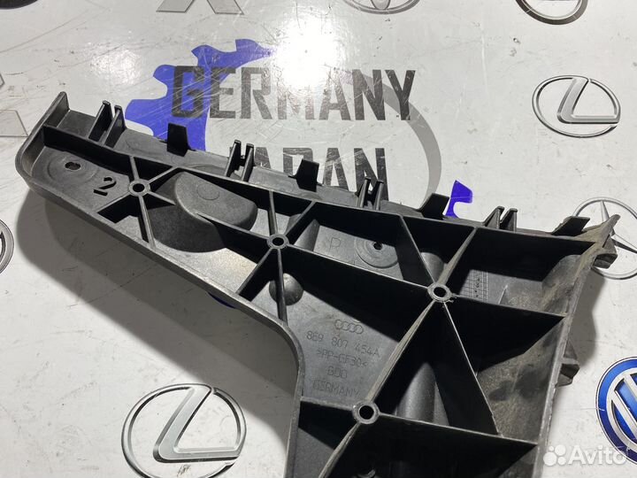 Направляющая заднего бампера правая Audi A4 B7