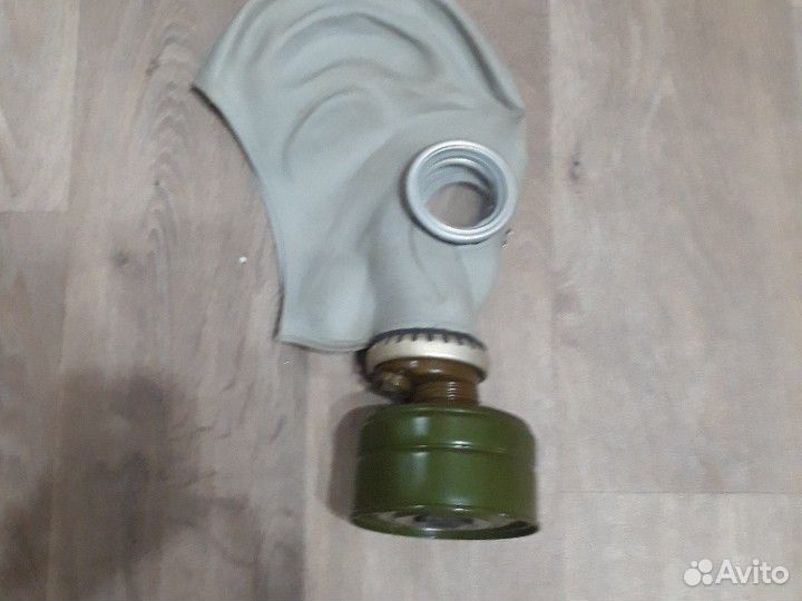 Противогаз