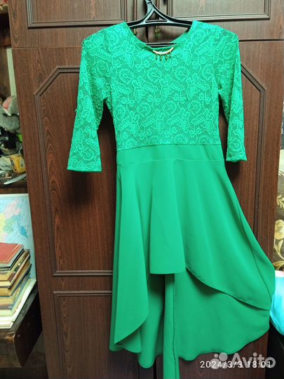 Платье женское