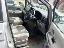 Nissan Serena 2.0 CVT, 2001, 400 000 км, с пробегом, цена 300 000 руб.