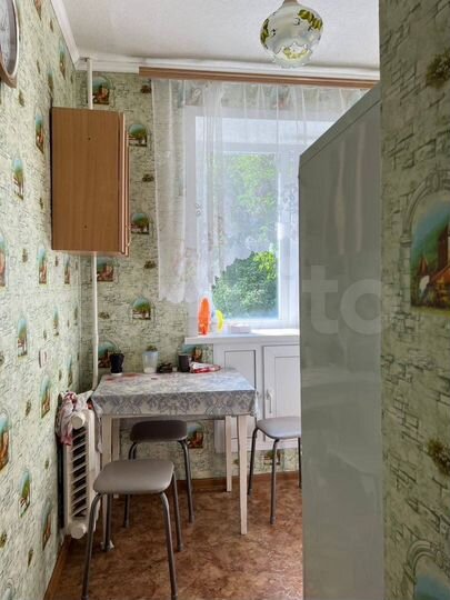 Комната 14 м² в 2-к., 2/5 эт.