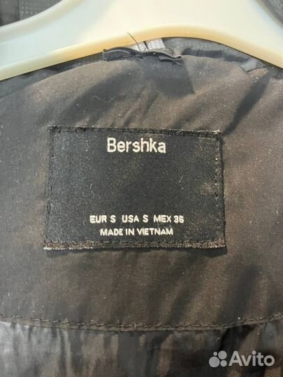 Пуховик зимний мужской удлиненный Bershka
