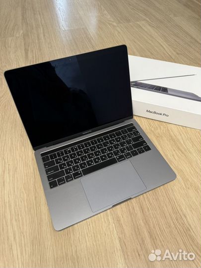 Apple MacBook Pro 13-inch, 2019