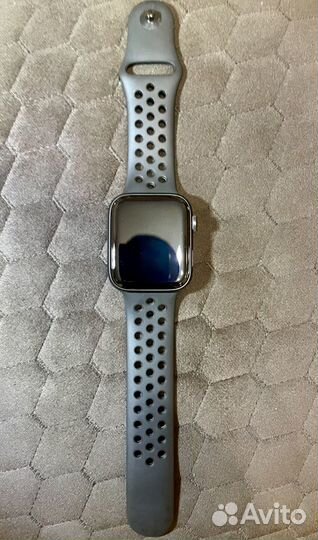 Смарт-часы Apple Watch Nike SE 44mm