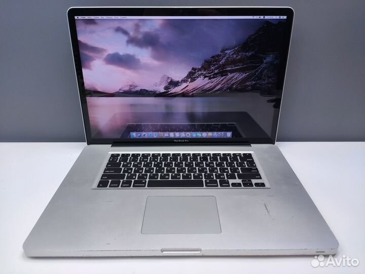 MacBook Pro 17