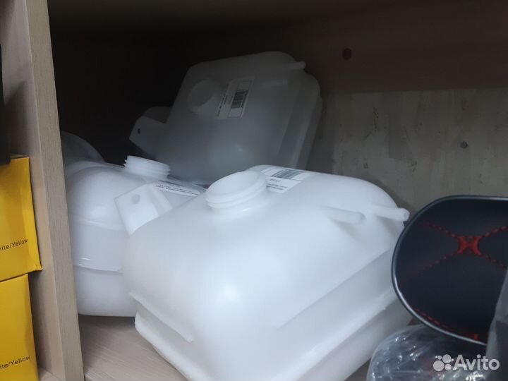 Продаются бачки расширительные