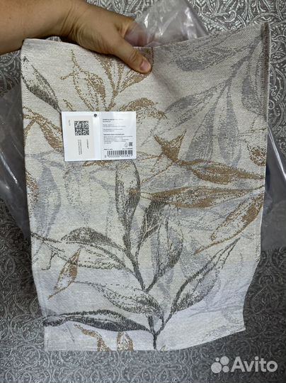 Скатерть + салфетки под приборы