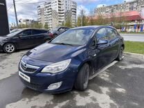 Opel Astra 1.6 AT, 2011, 136 114 км, с пробегом, цена 699 000 руб.
