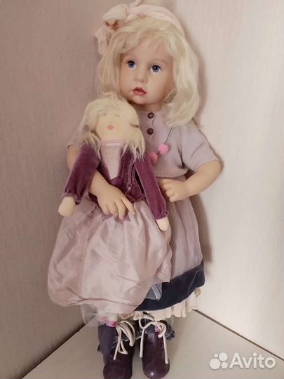 Коллекционная виниловая кукла Хильдегард Гюнцель