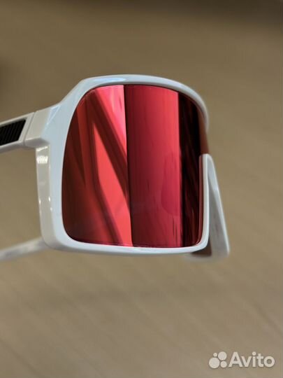 Солнцезащитные очки oakley Sutro Prizm