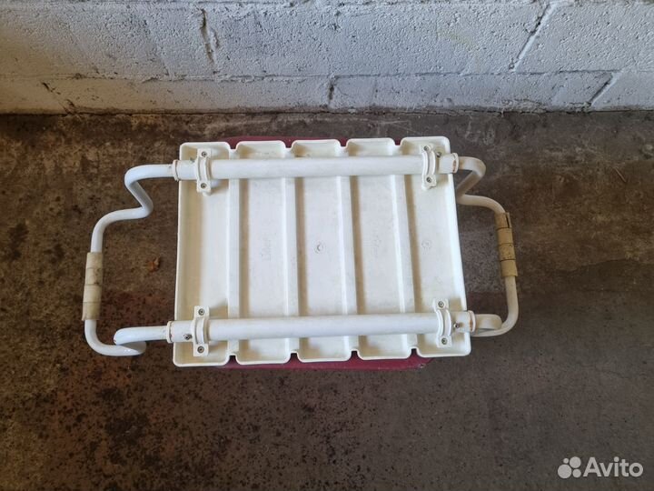 Сиденье в ванную