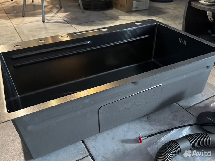 Мойка из нержавейки новая 75*46