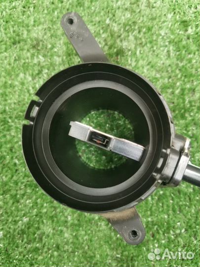 Датчик массового расхода воздуха Ford Focus 3