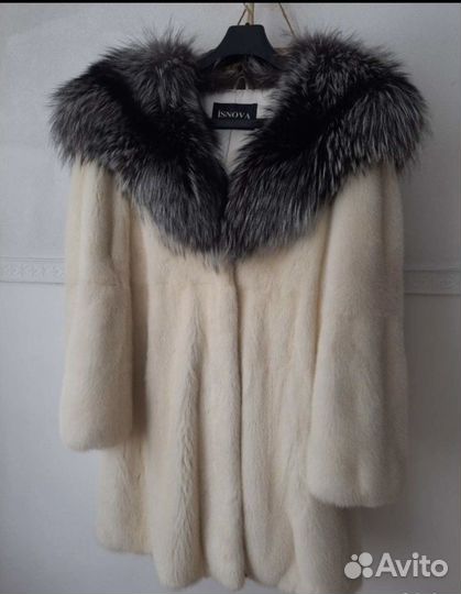 Шуба норковая с капюшоном 42 44