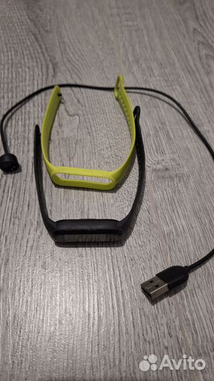 Фитнес браслет xiaomi