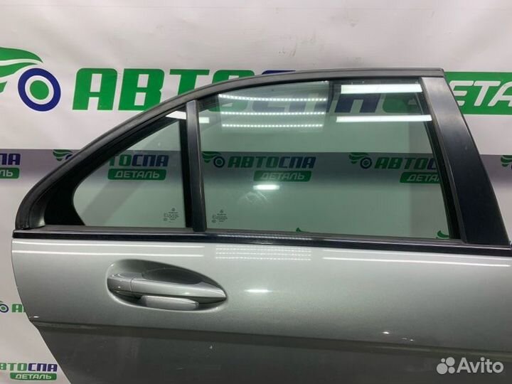 Дверь задняя правая Mercedes Benz C-Class W204