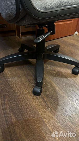 Компьютерное кресло