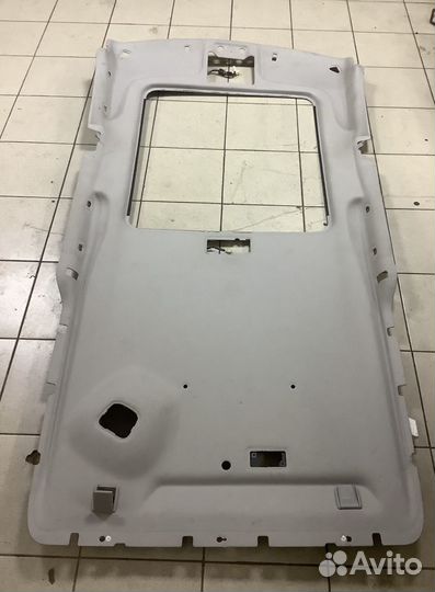Обшивка потолка Subaru Outback