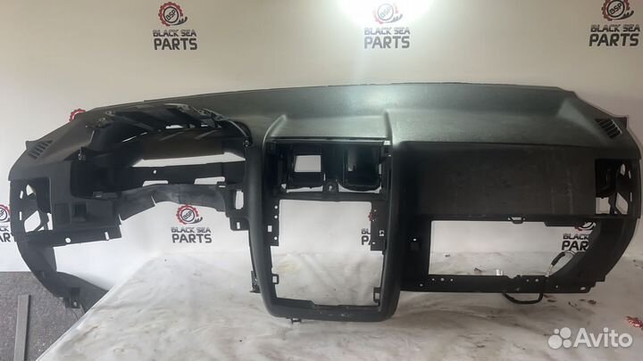 Торпедо Hyundai Getz 2006 84711-1с200