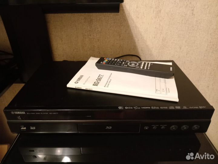 Проигрыватель Blu-ray BD-S677 Yamaha