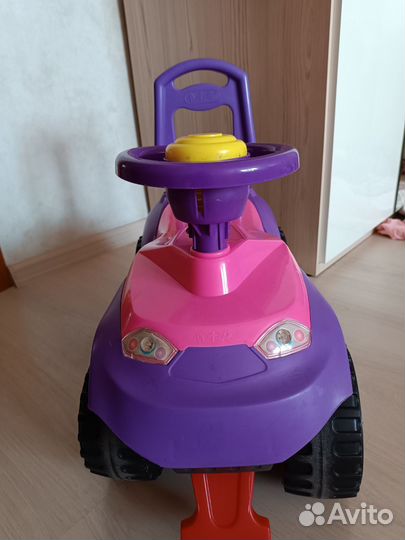 Детская машинка каталка