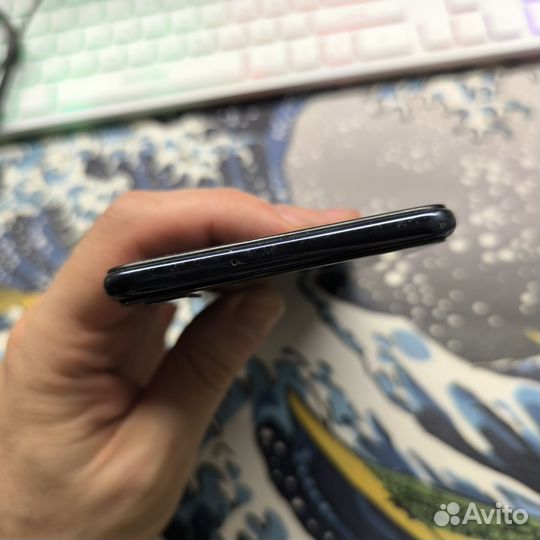 Samsung Galaxy A7 (2018), 4/64 ГБ