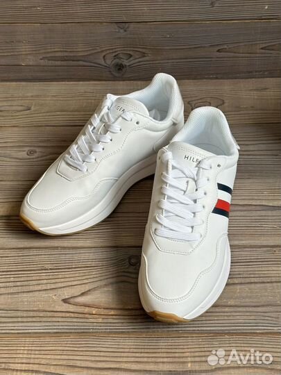 Новые кроссовки Tommy Hilfiger р. 39.5-40 оригинал