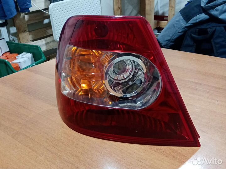 Фонарь задний левый Fiat Siena
