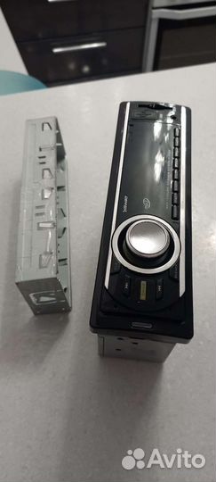 Магнитола swat