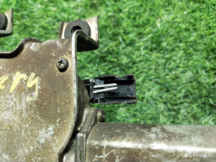 Моторчик стеклоочистителя Land Rover Discovery III