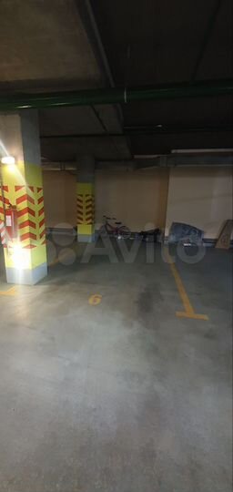 Машиноместо