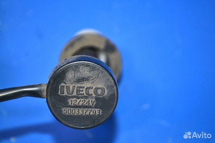 Датчик, уровень охлаждающей жидкости iveco Stralis