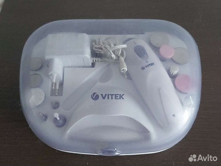 Маникюрный набор Vitek Маникюрный набор VT-2202