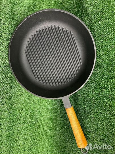 Сковорода чугунная