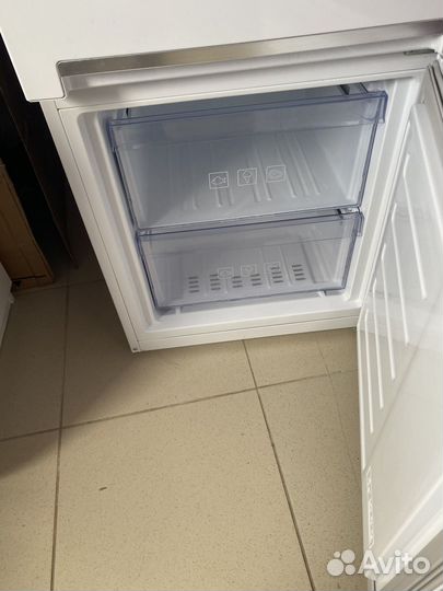 Холодильник на запчасти