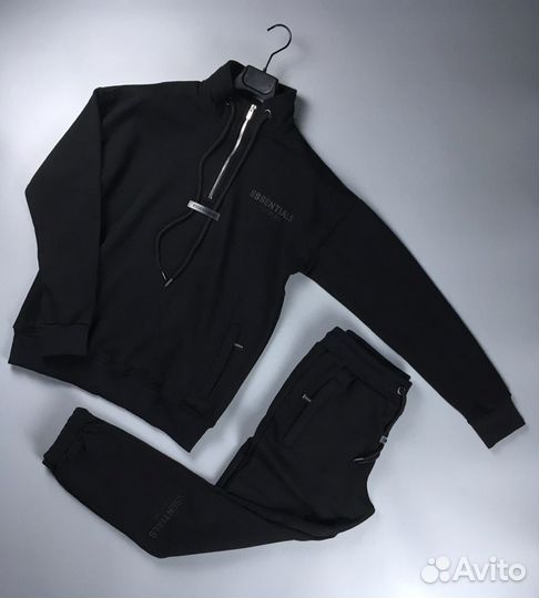 Спортивный костюм Essentials р48/52