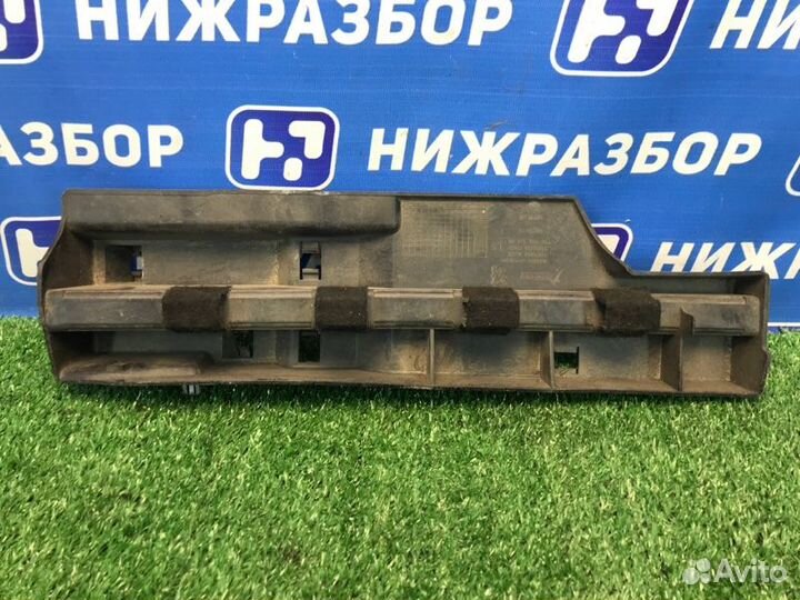 Кронштейн (сопут. товар) левый Peugeot 408 2012