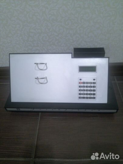 Перекидной календарь с калькулятором - основание