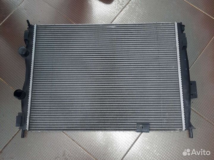 Радиатор основной для Nissan Qashqai J10 2006-2014