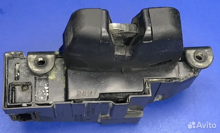 Ситроен С4 Пикассо Замок багажника